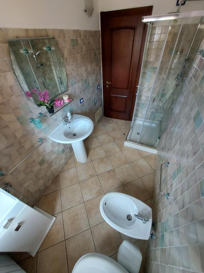 Affittacamere Center Room Tortolì Zewnętrze zdjęcie